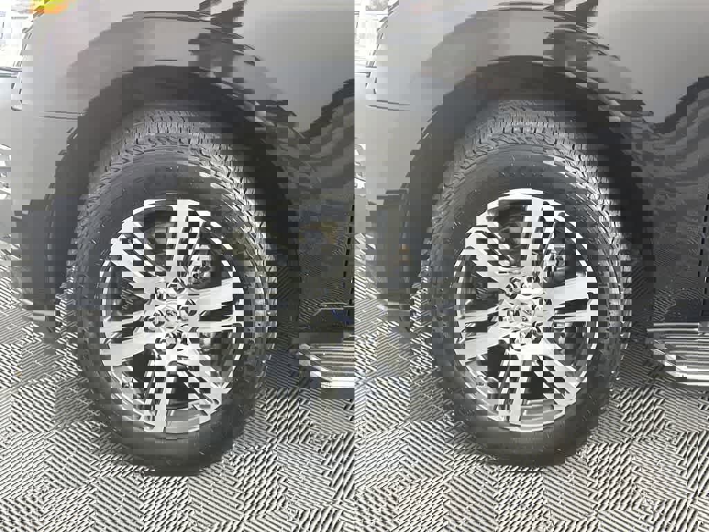 Certified 2023 Ford Expedition Limited image 17