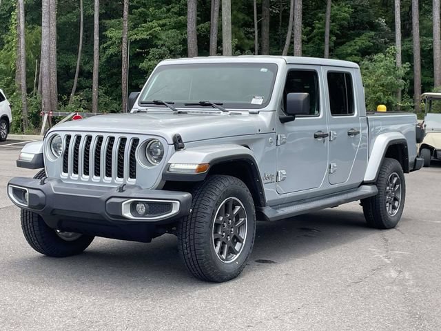 Used 2023 Jeep Gladiator Overland w/ LED Lighting Group AWD/4WD image 30