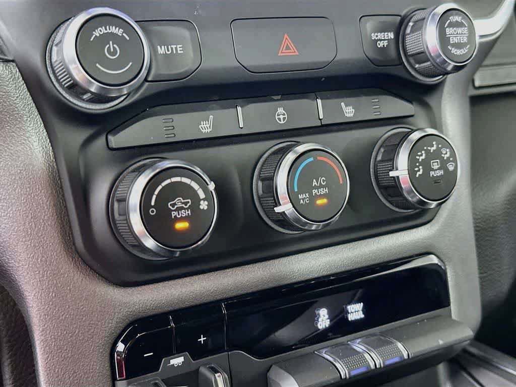 Used 2024 RAM 1500 Big Horn AWD/4WD image 18