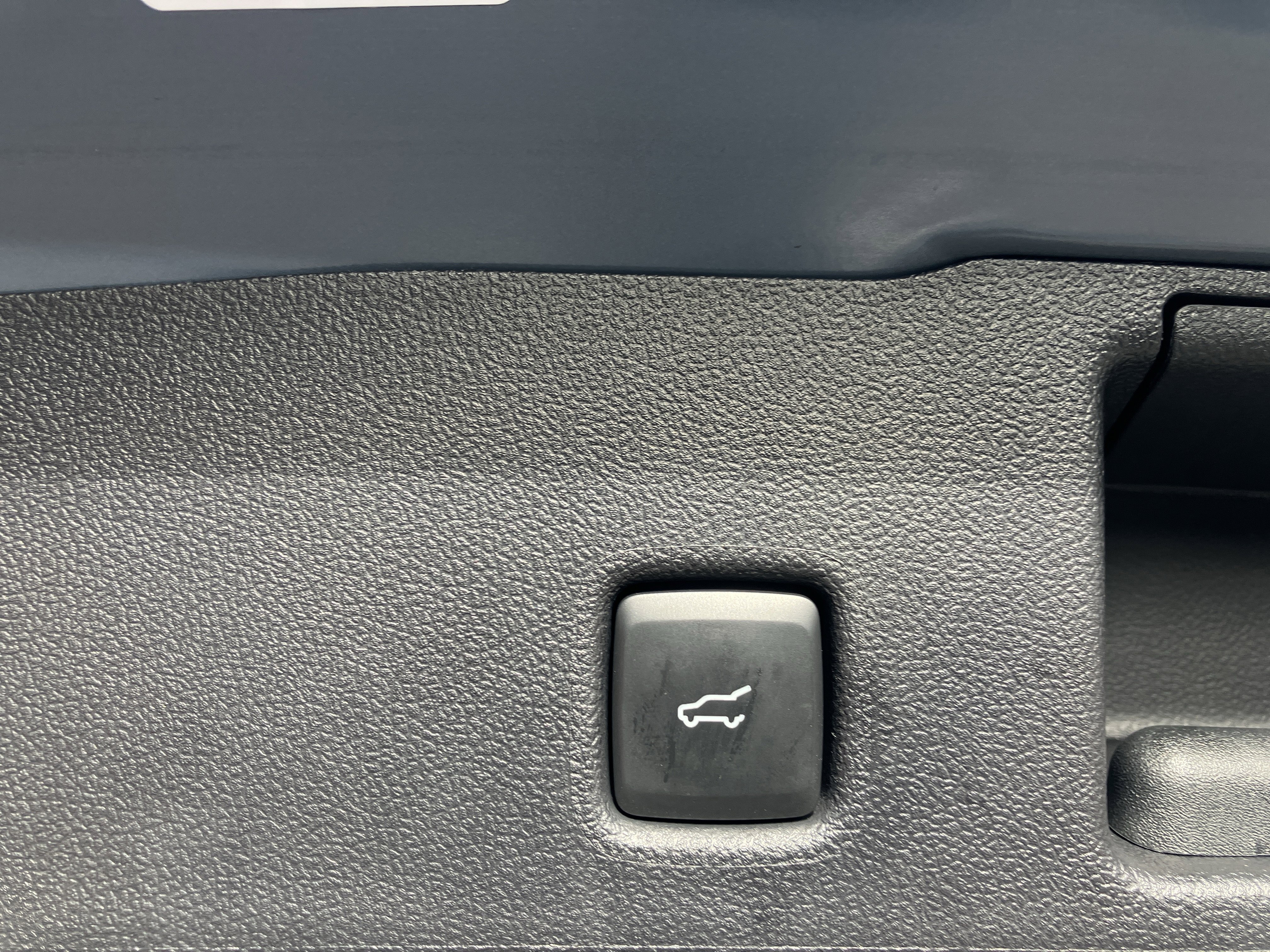 Certified 2024 Ford Escape Active w/ Tech Pack #1 image 13