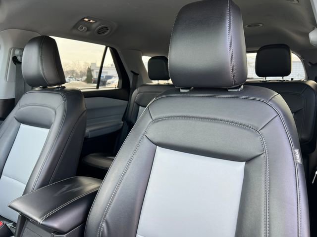 Certified 2023 Ford Explorer XLT w/ Equipment Group 202A image 21