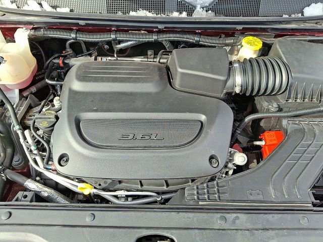 Used 2020 Chrysler Pacifica Touring-L Plus image 28