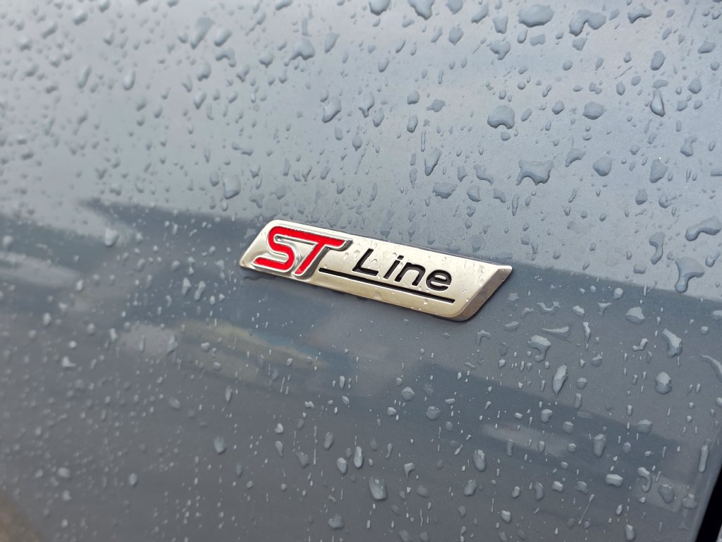 Certified 2024 Ford Escape ST-Line AWD/4WD image 15