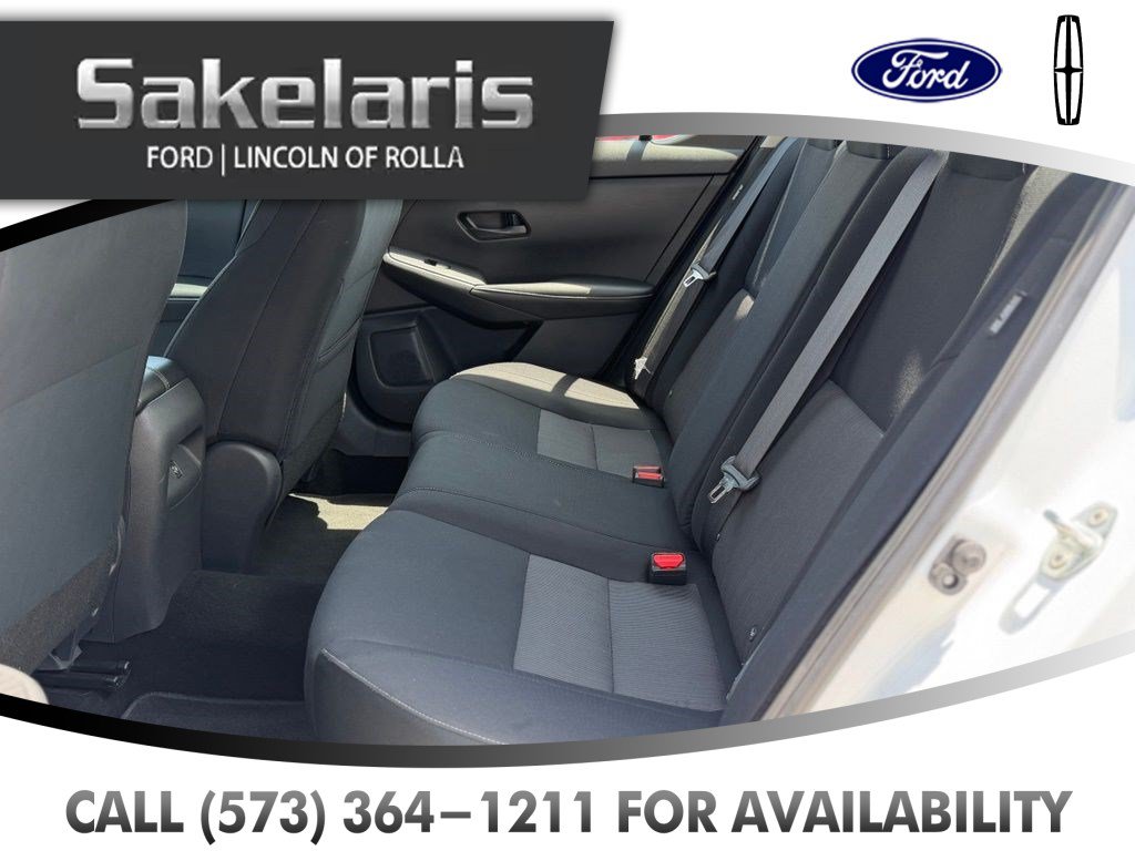 Used 2024 Nissan Sentra SV FWD image 31