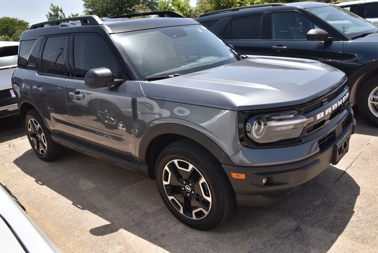 Certified 2023 Ford Bronco Sport Outer Banks w/ Tech Package AWD/4WD image 5