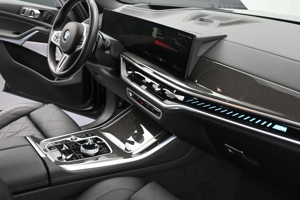 Used 2024 BMW X5 M60i AWD/4WD image 10