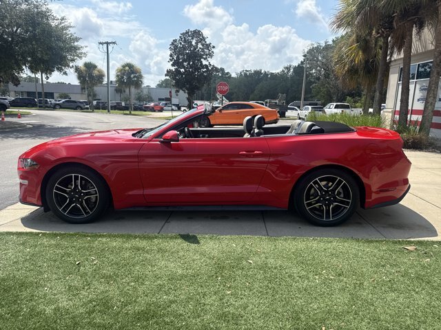 Certified 2018 Ford Mustang Premium RWD image 10