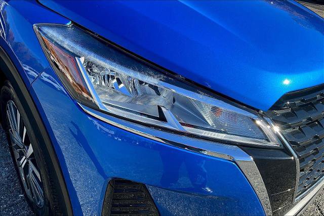 Used 2024 Nissan Kicks SV image 32
