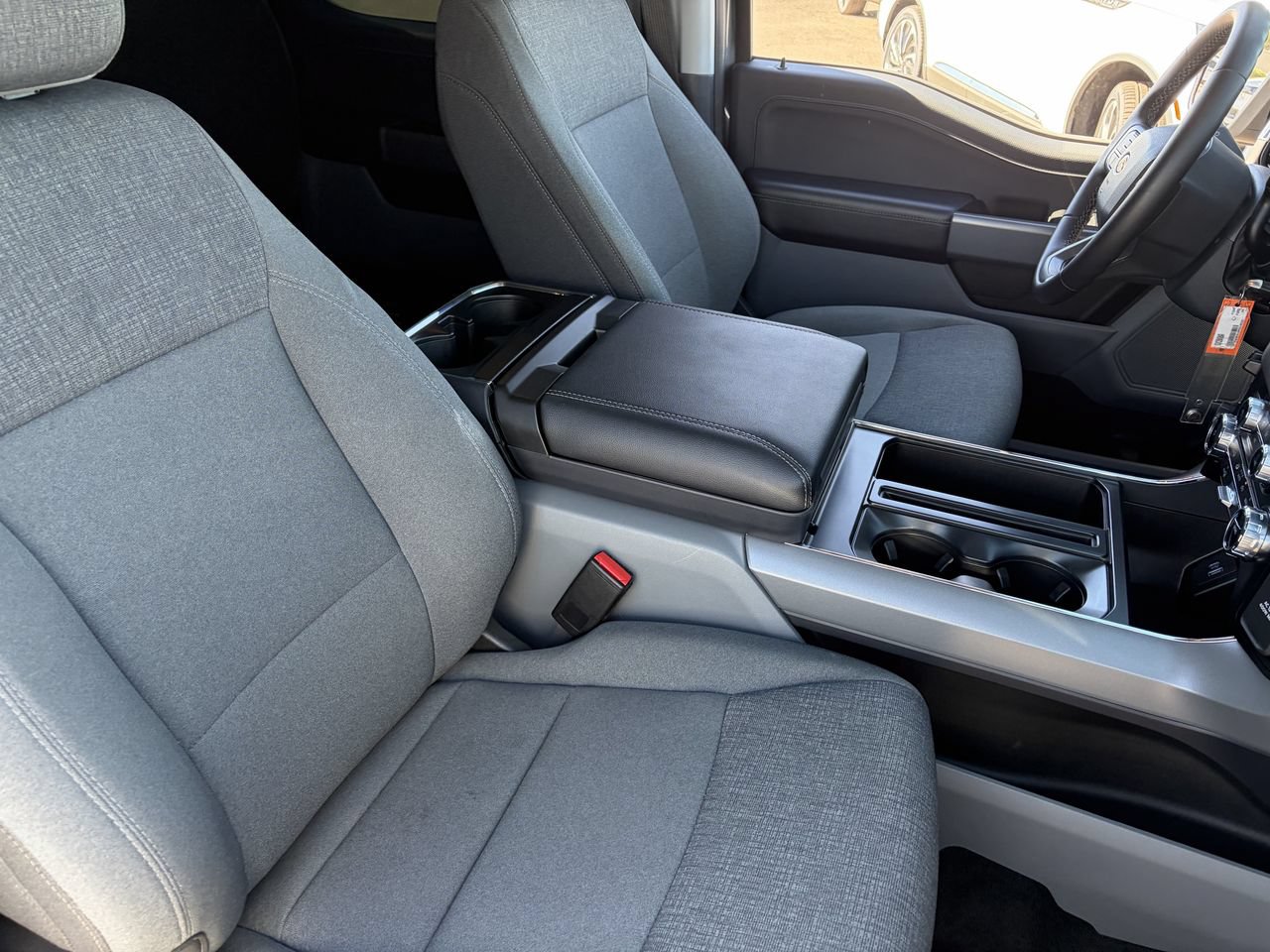 Certified 2024 Ford F150 XLT w/ Mobile Office Package RWD image 11