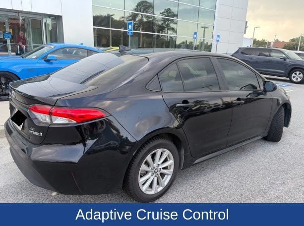 Used 2024 Toyota Corolla LE w/ LE Convenience Package FWD image 5