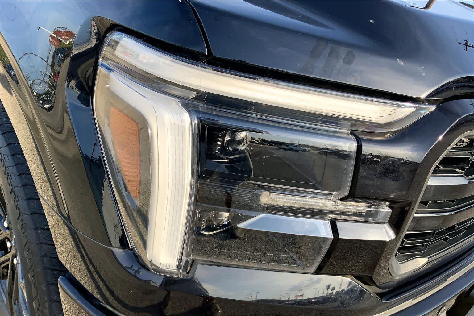 Certified 2025 Ford F150 Lariat w/ Equipment Group 502A High AWD/4WD image 26