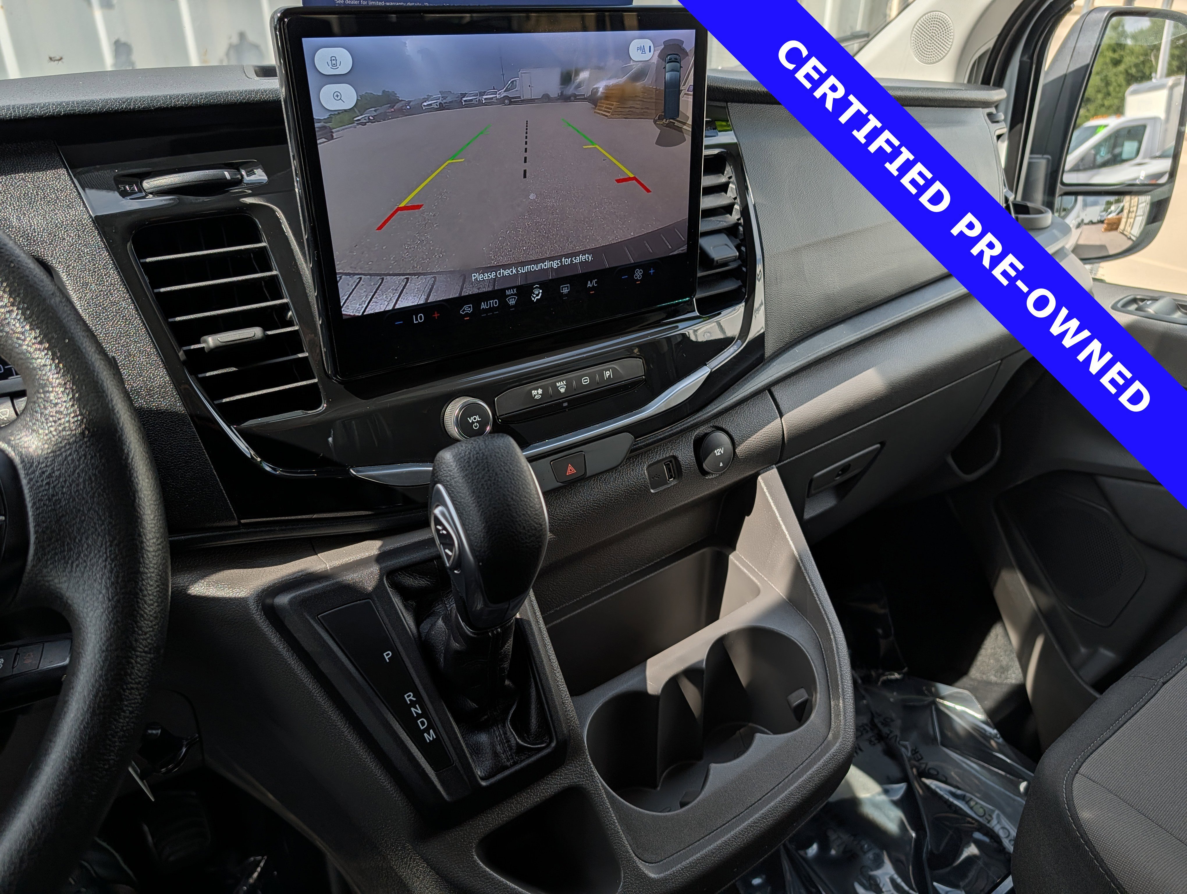 Certified 2025 Ford Transit 350 XLT RWD image 28