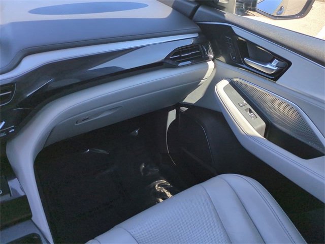 Used 2022 Acura MDX SH-AWD w/ Technology Package image 17