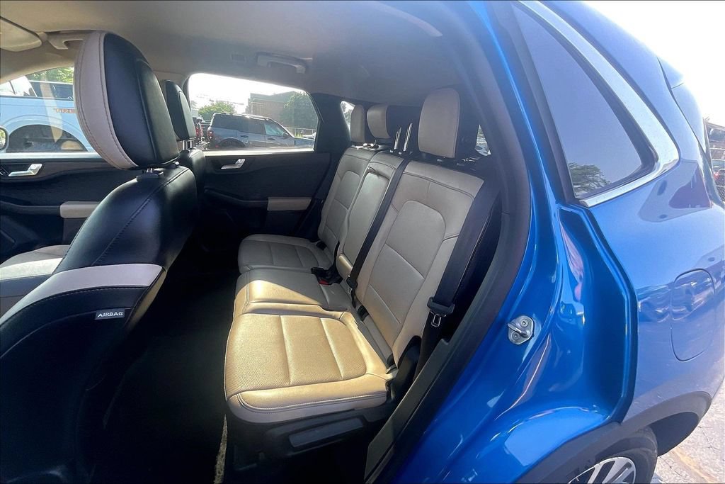Certified 2020 Ford Escape Titanium AWD/4WD image 25