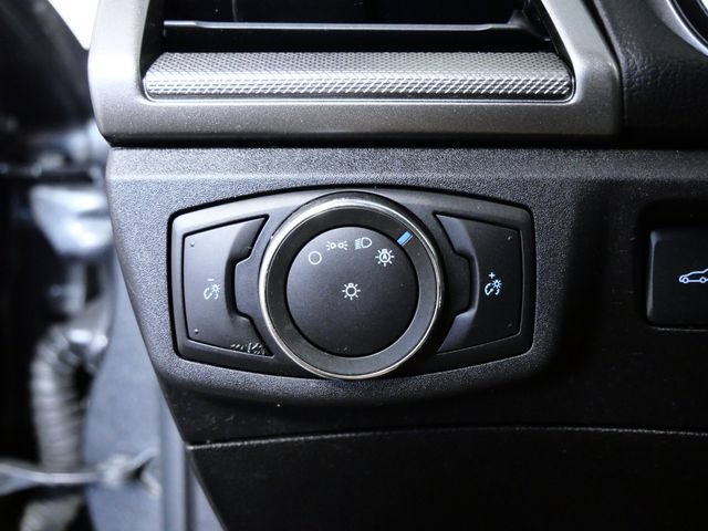 Certified 2017 Ford Fusion SE w/ Fusion SE Technology Package FWD image 22
