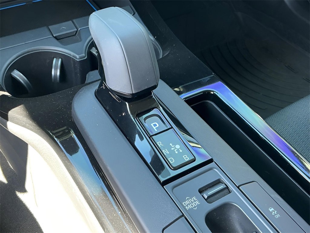 Used 2023 Toyota Prius LE image 34