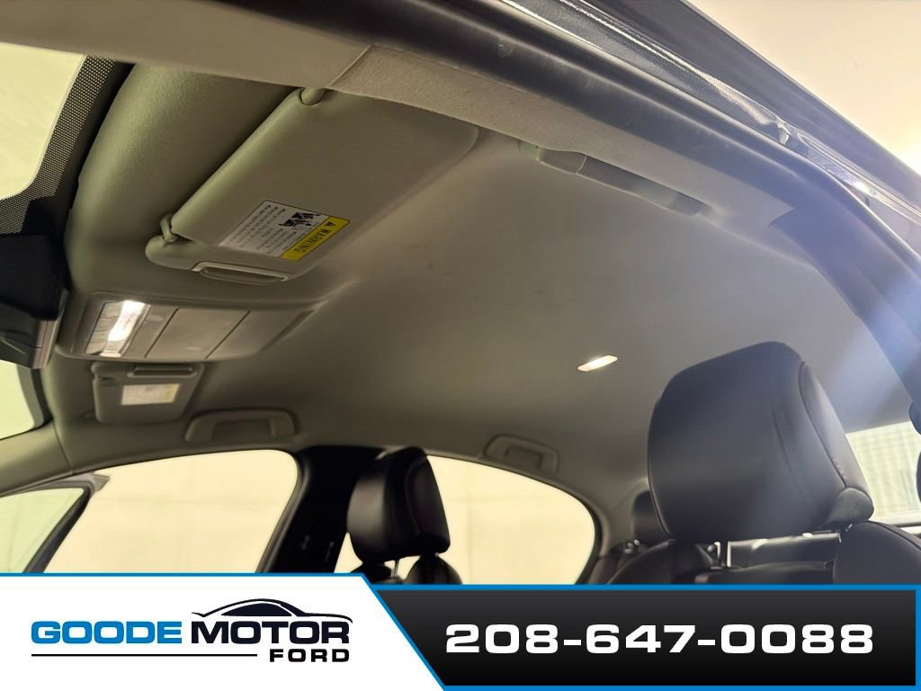 Used 2024 MAZDA MAZDA3 s FWD image 18