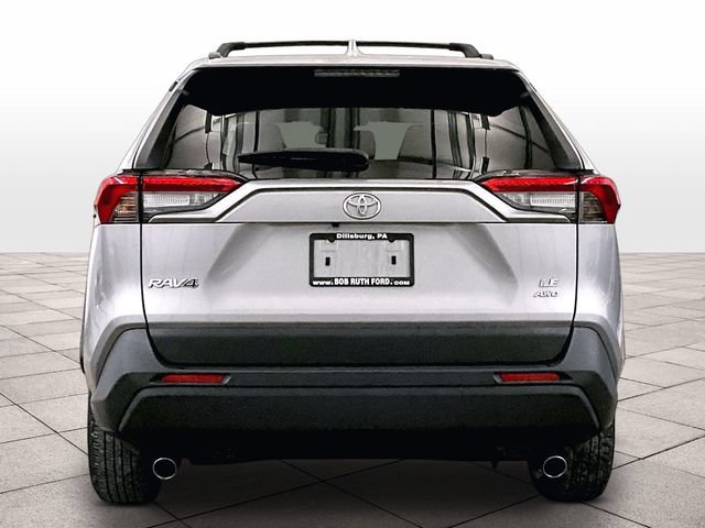 Used 2019 Toyota RAV4 LE w/ All Weather Liner Package AWD/4WD image 4