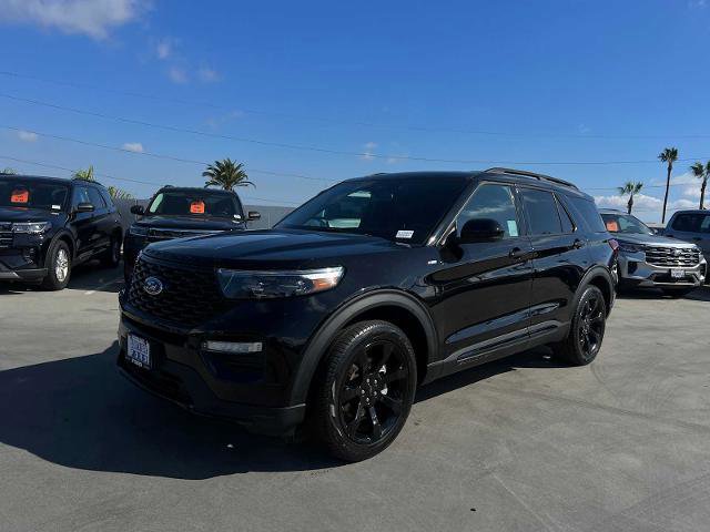 Certified 2023 Ford Explorer ST-Line w/ Class IV Trailer Tow Package image 2
