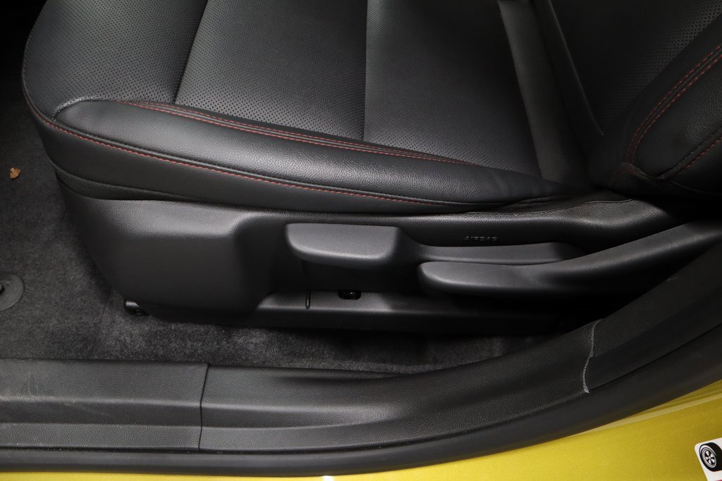 Used 2024 Chevrolet Trax RS w/ Driver Confidence Package image 23