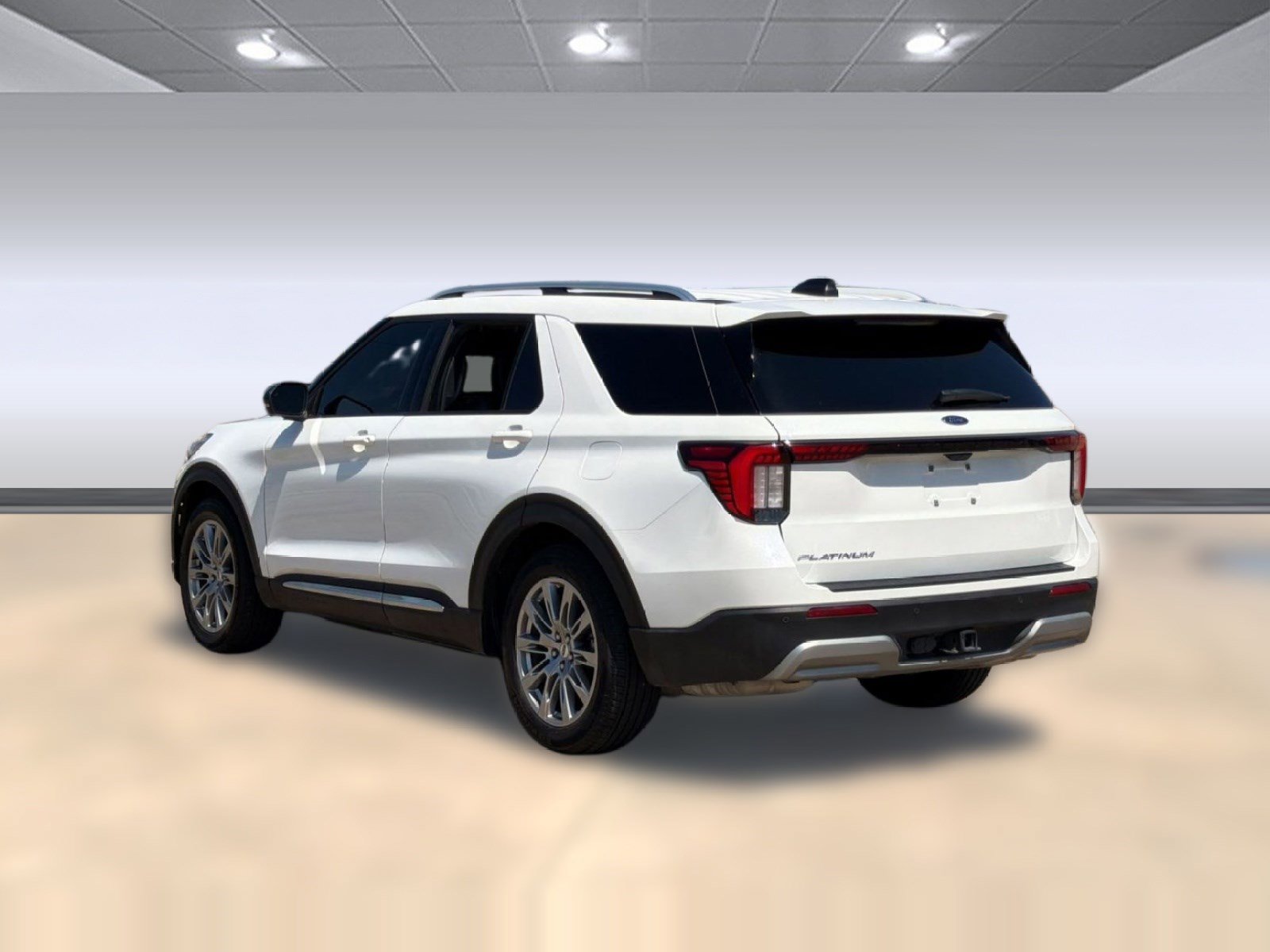 Certified 2025 Ford Explorer Platinum RWD image 3