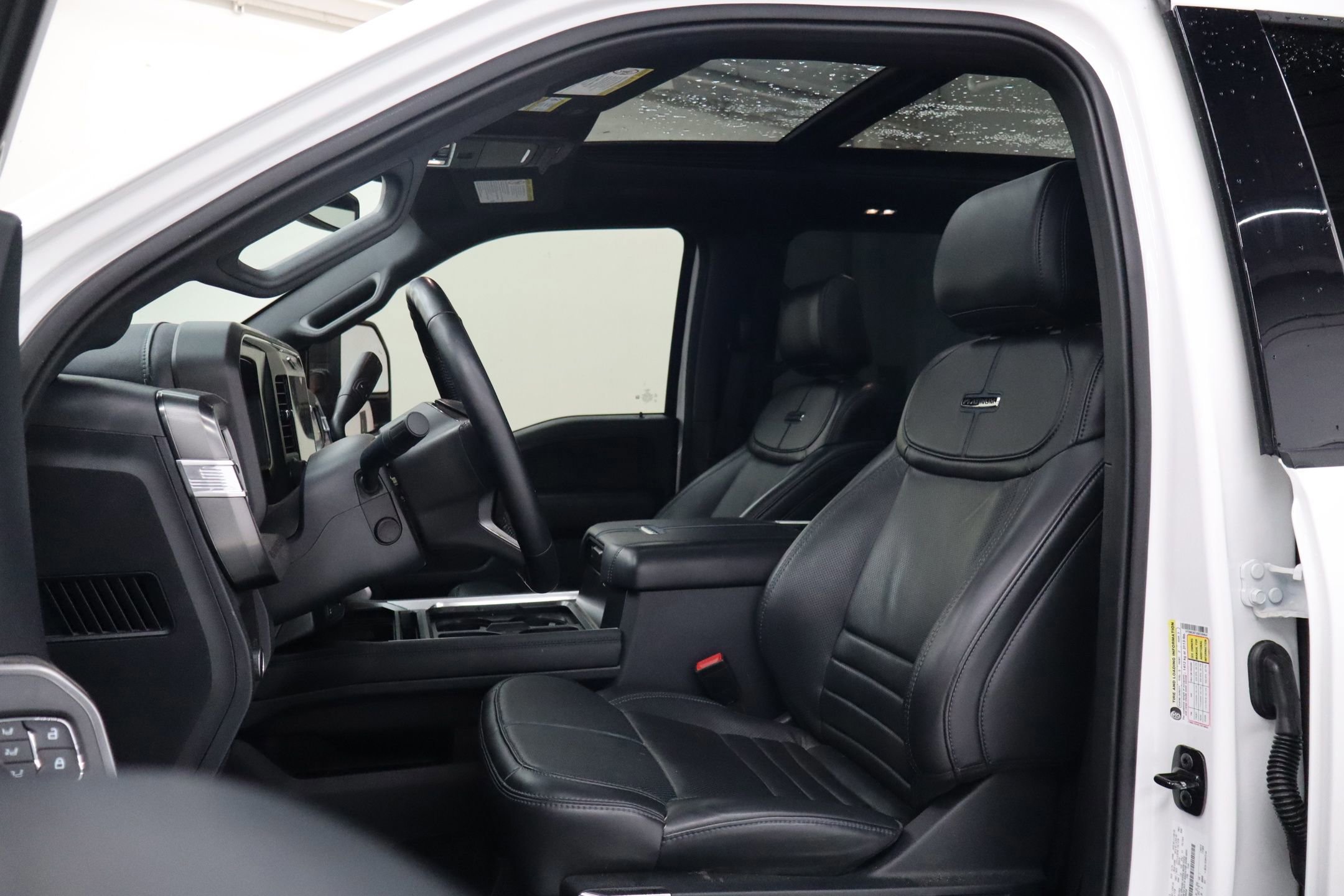 Certified 2025 Ford F250 Platinum image 27