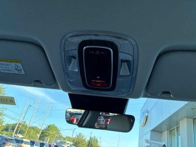 Used 2025 Hyundai Kona SEL AWD/4WD image 23