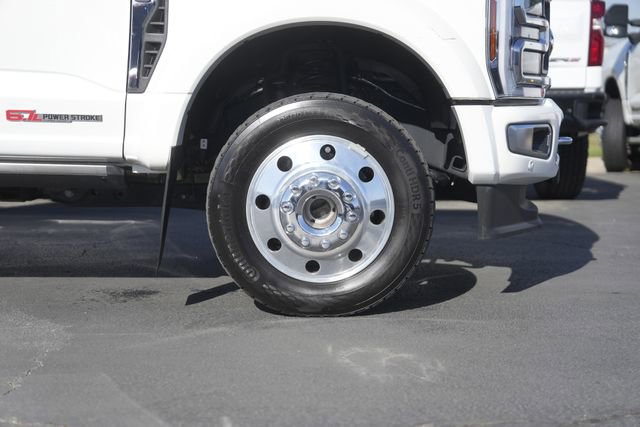 Certified 2024 Ford F450 Platinum w/ FX4 Off-Road Package AWD/4WD image 4