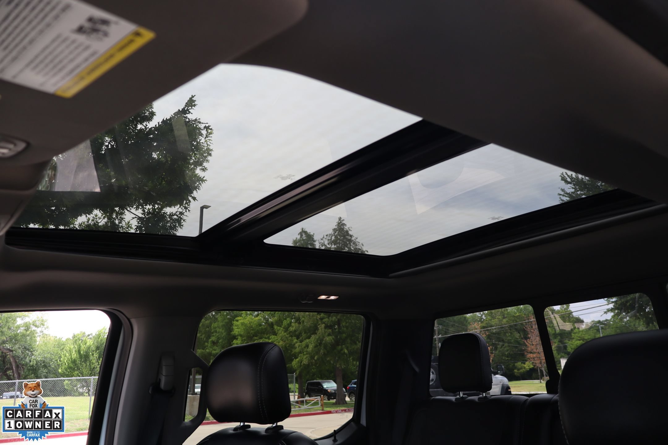 Certified 2019 Ford F150 Lariat w/ Equipment Group 502A Luxury AWD/4WD image 23