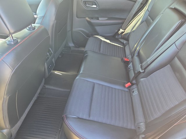 Used 2025 Nissan Rogue SV AWD/4WD image 13