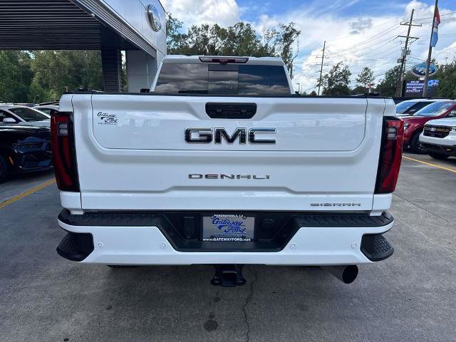 Used 2025 GMC Sierra 3500 Denali Ultimate AWD/4WD image 5