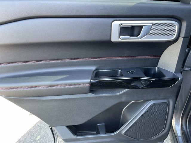 Certified 2023 Ford Explorer ST-Line w/ Class IV Trailer Tow Package image 20