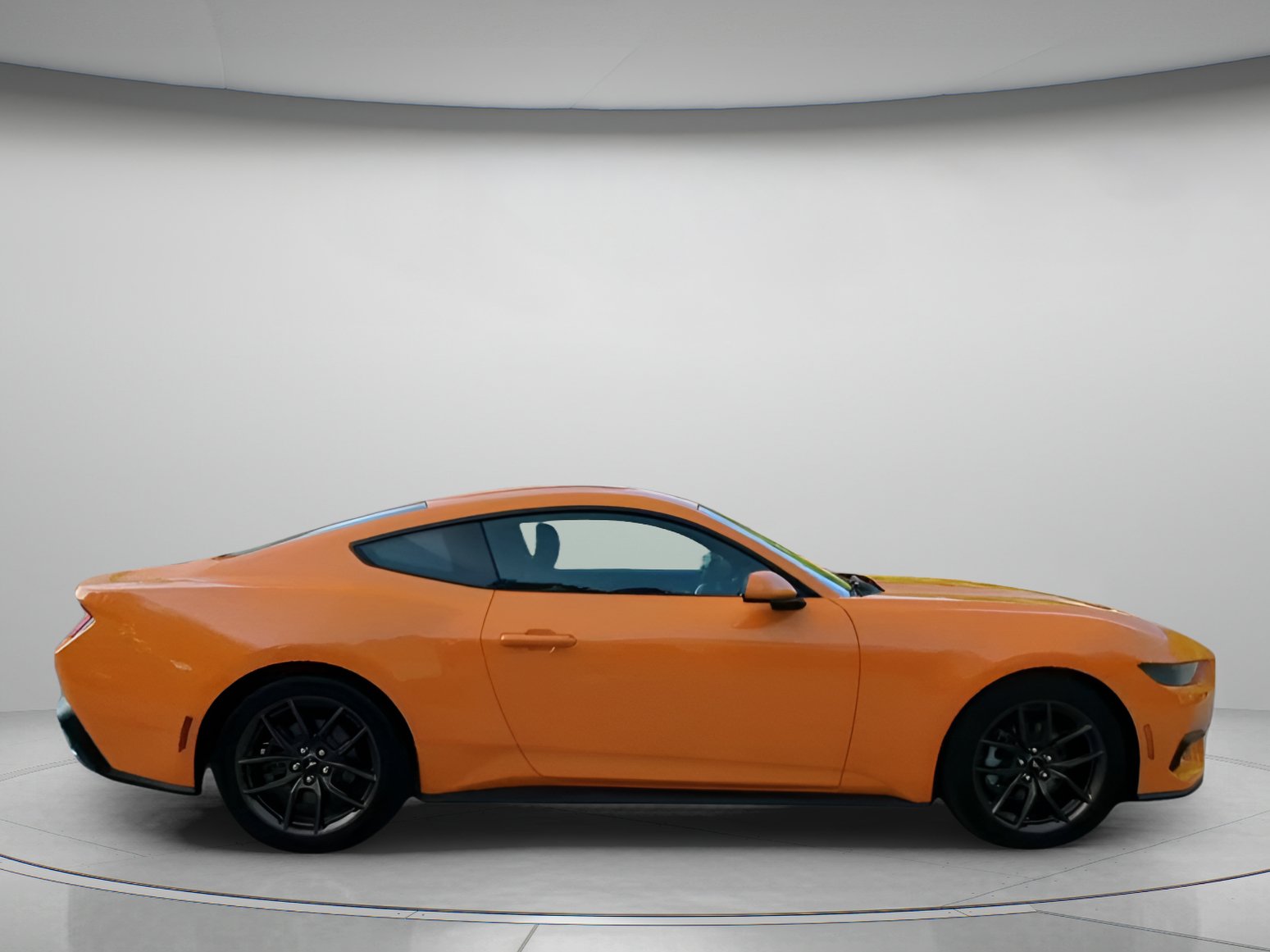 Certified 2026 Ford Mustang Coupe RWD image 32