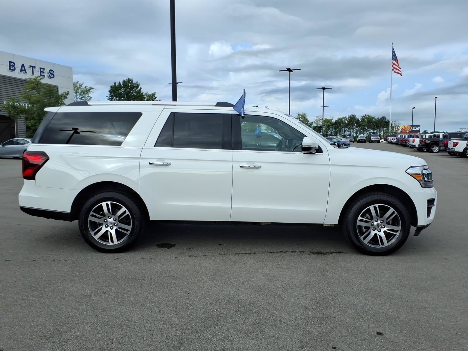 Certified 2023 Ford Expedition Max Limited AWD/4WD image 2