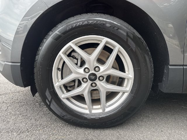 Certified 2024 Ford Edge SEL AWD/4WD image 10