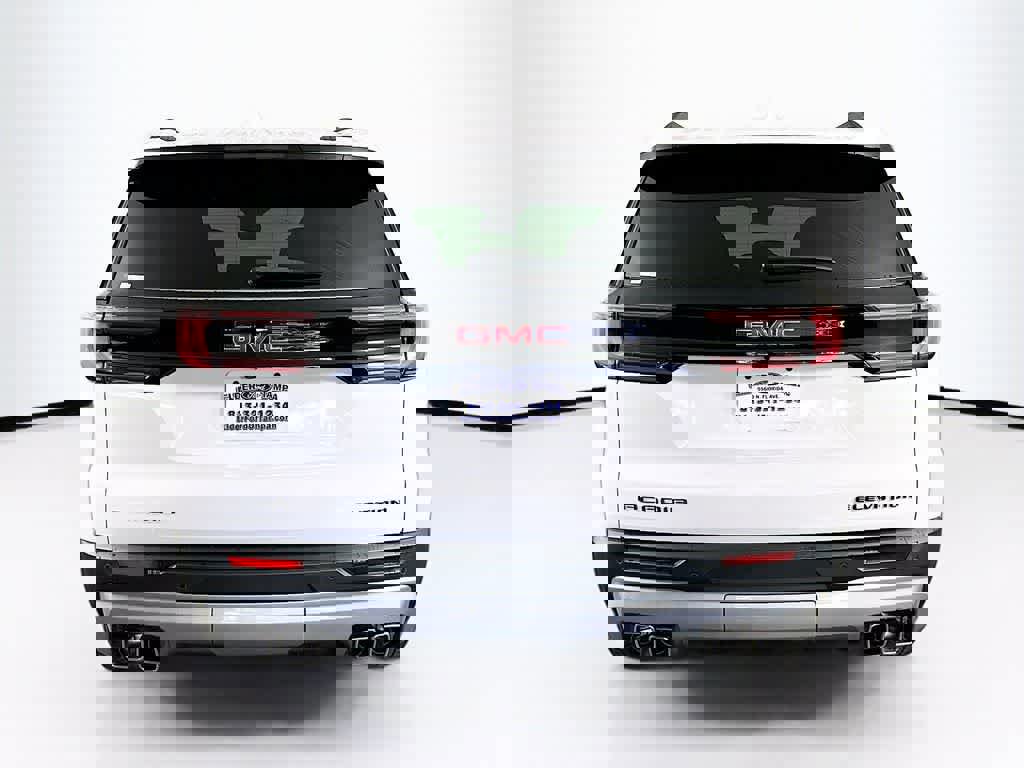 Used 2025 GMC Acadia Elevation image 4