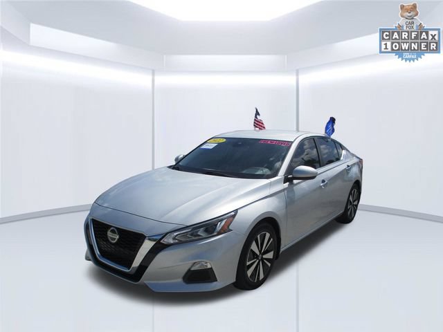Used 2022 Nissan Altima 2.5 SV FWD image 3