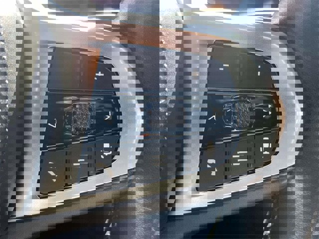 Used 2023 BMW i4 eDrive40 w/ M Sport Package image 13