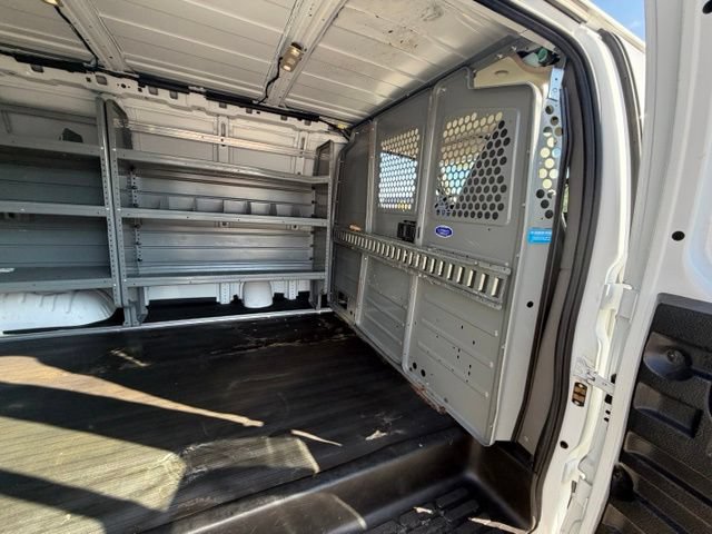 Used 2022 Chevrolet Express 2500 w/ Driver Convenience Package RWD image 16