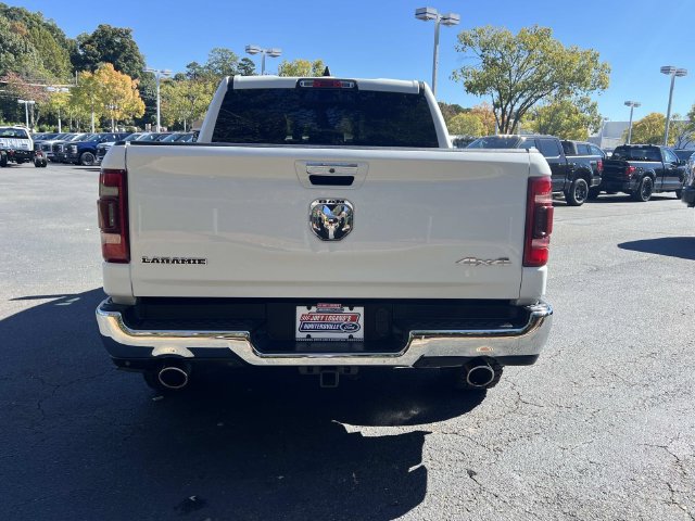 Used 2022 RAM 1500 Laramie AWD/4WD image 11