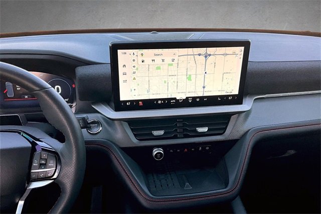 Certified 2025 Ford Explorer ST-Line w/ Premium Package image 6