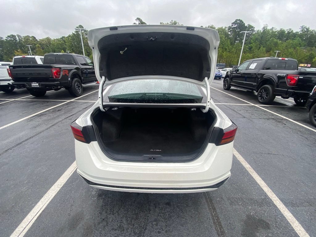 Used 2023 Nissan Altima 2.5 SV FWD image 26
