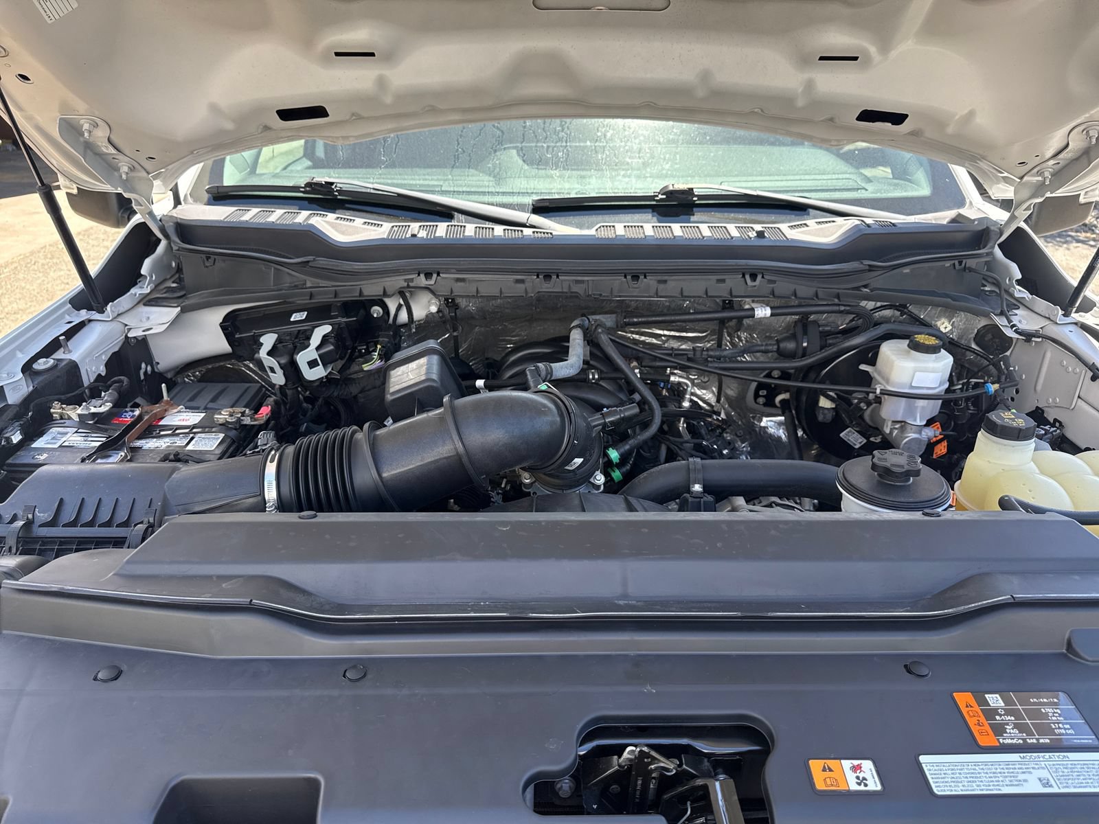 Certified 2024 Ford F250 XL AWD/4WD image 22