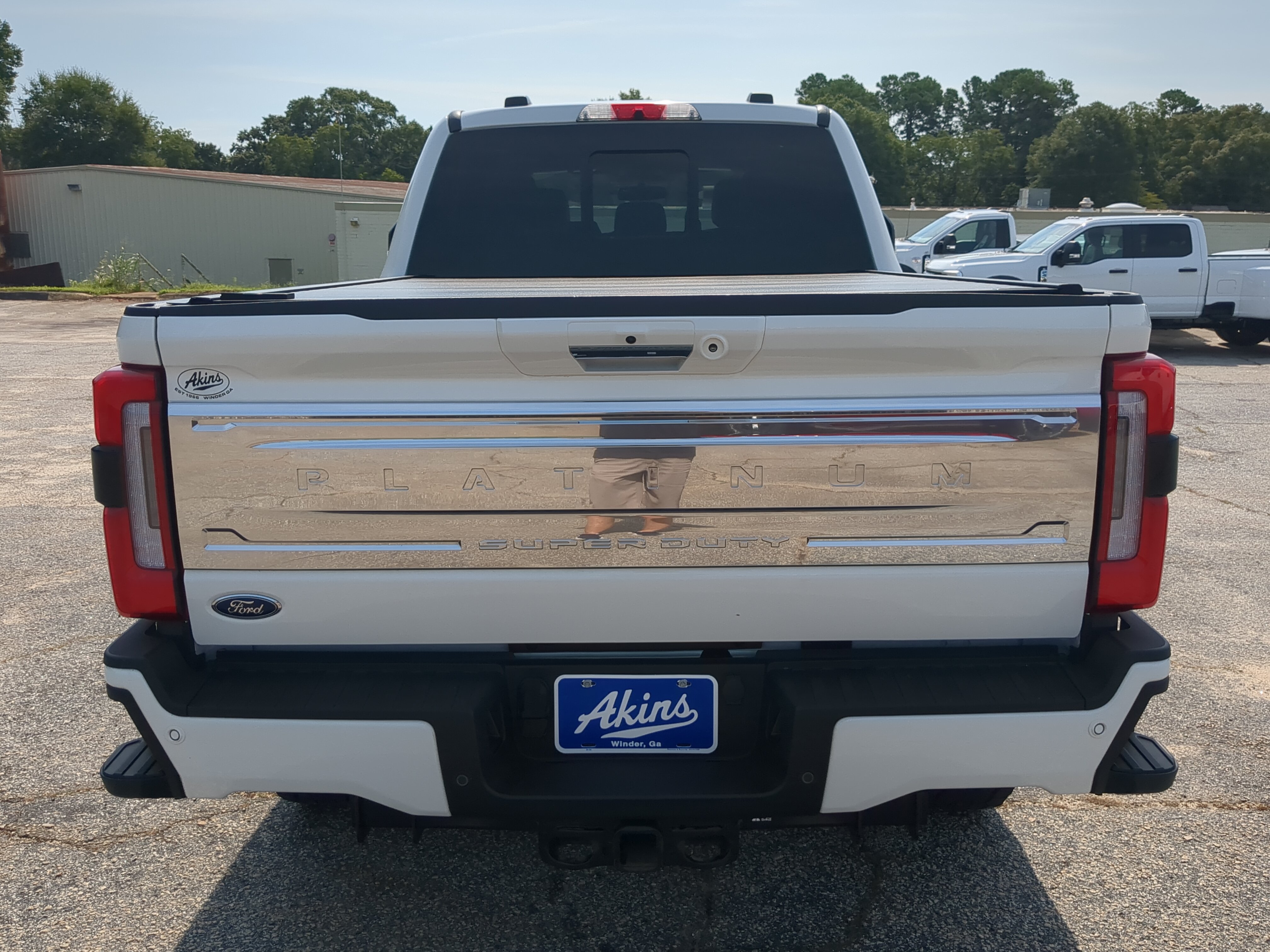 Certified 2024 Ford F350 Platinum AWD/4WD image 4