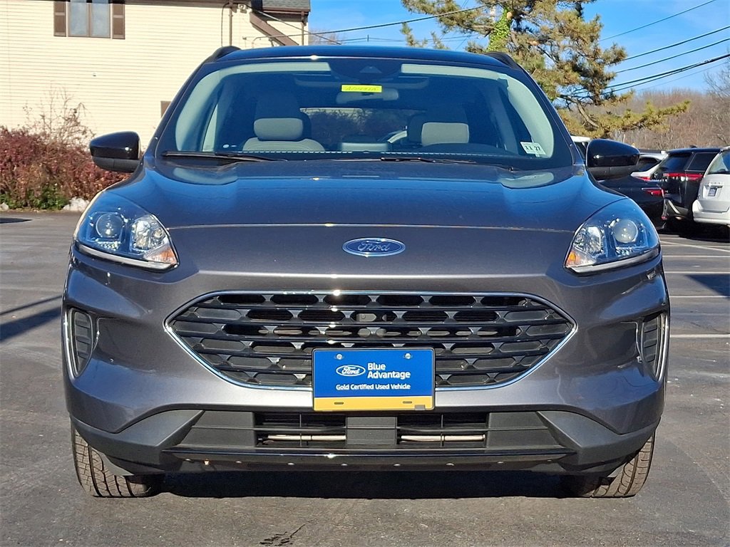 Certified 2022 Ford Escape SE w/ SE Sport Appearance Package image 8