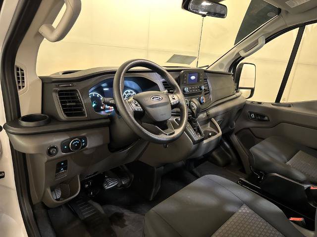 Certified 2025 Ford Transit 250 Low Roof w/ Exterior Upgrade Package RWD image 5