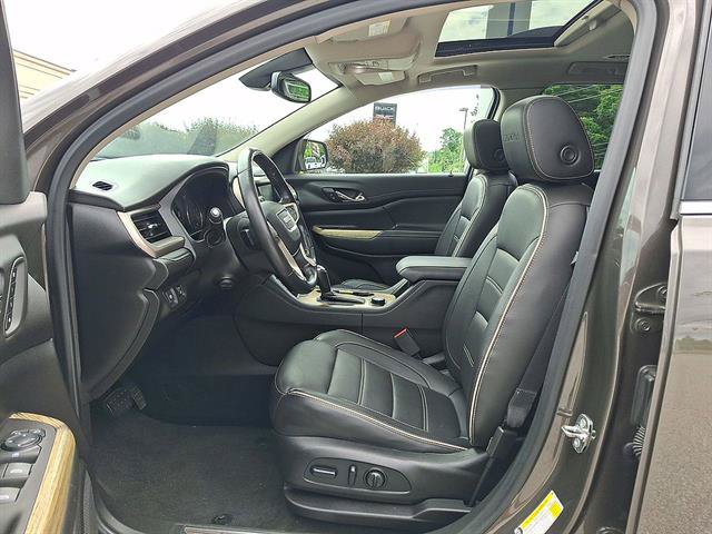 Used 2019 GMC Acadia Denali AWD/4WD image 11