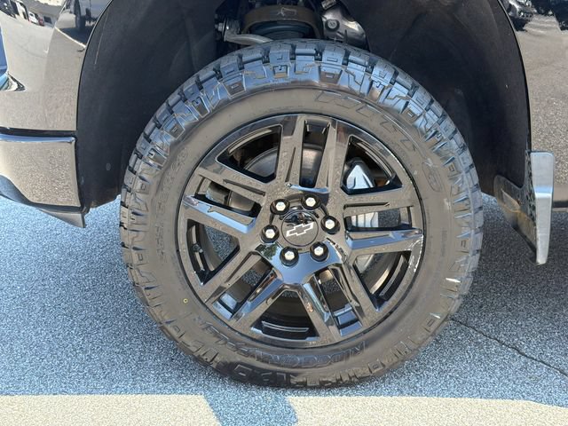 Used 2024 Chevrolet Silverado 1500 LT Trail Boss w/ Convenience Package II AWD/4WD image 13