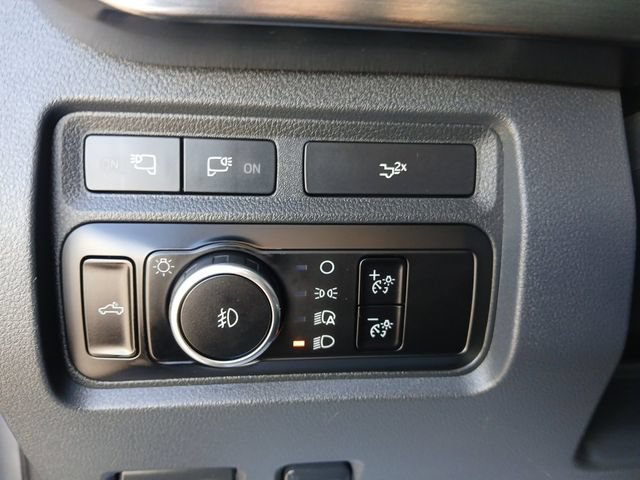 Certified 2024 Ford F250 Lariat w/ FX4 Off-Road Package AWD/4WD image 18