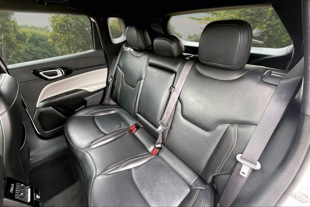 Used 2023 Jeep Compass Limited AWD/4WD image 25